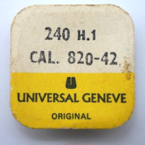N°240 Chaussée - Universal Genève Cal.820-42 Hauteur 1 [NOS] 1 Pièce