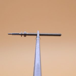 N°401 Tige de remontoir - EBEL 55 - ø0,9 L140 [NOS] Winding stem