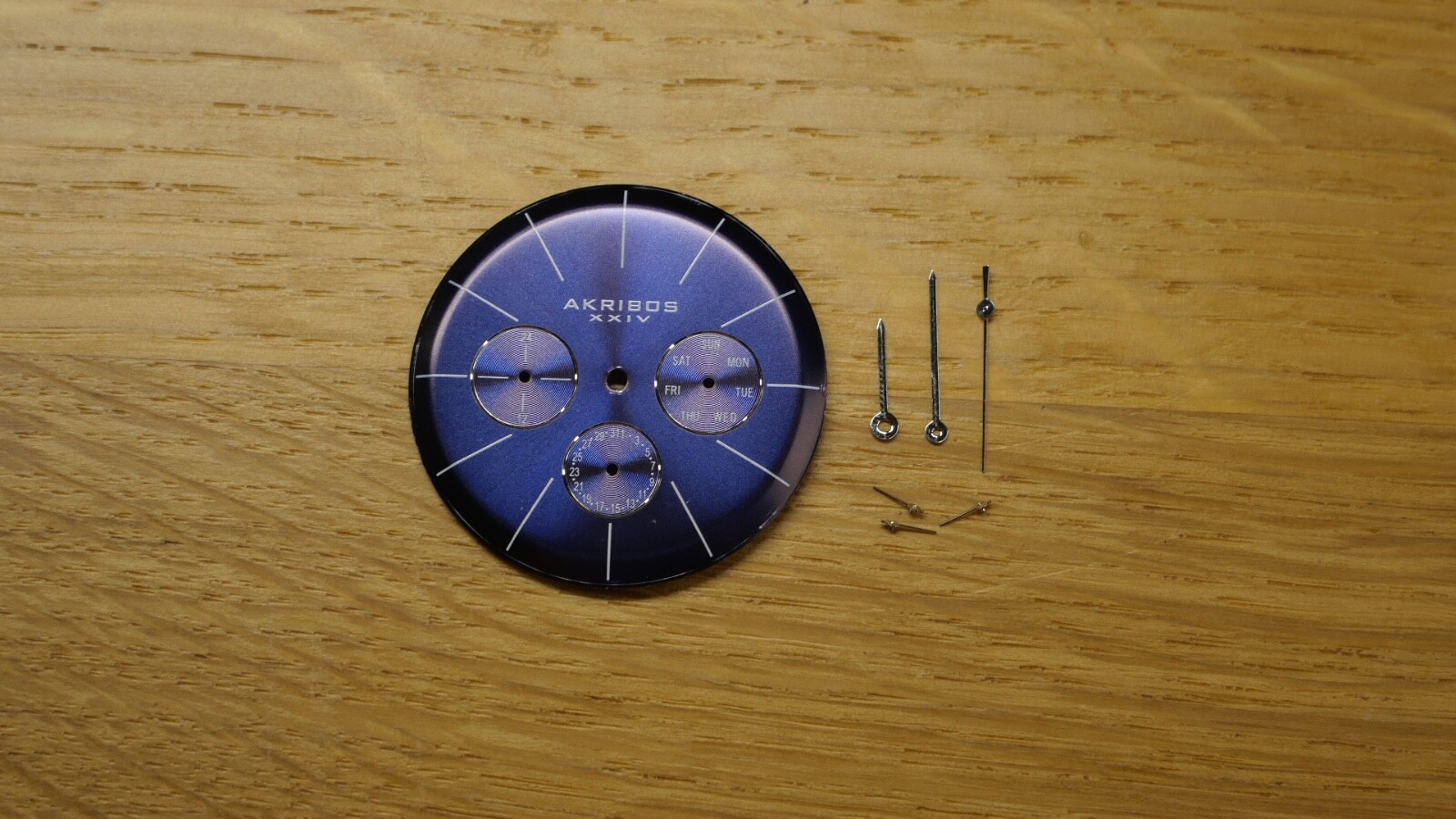 Kit Cadran aiguille MIYOTA VX9JE - Akribos Ø37,30mm (Watch dial hand)