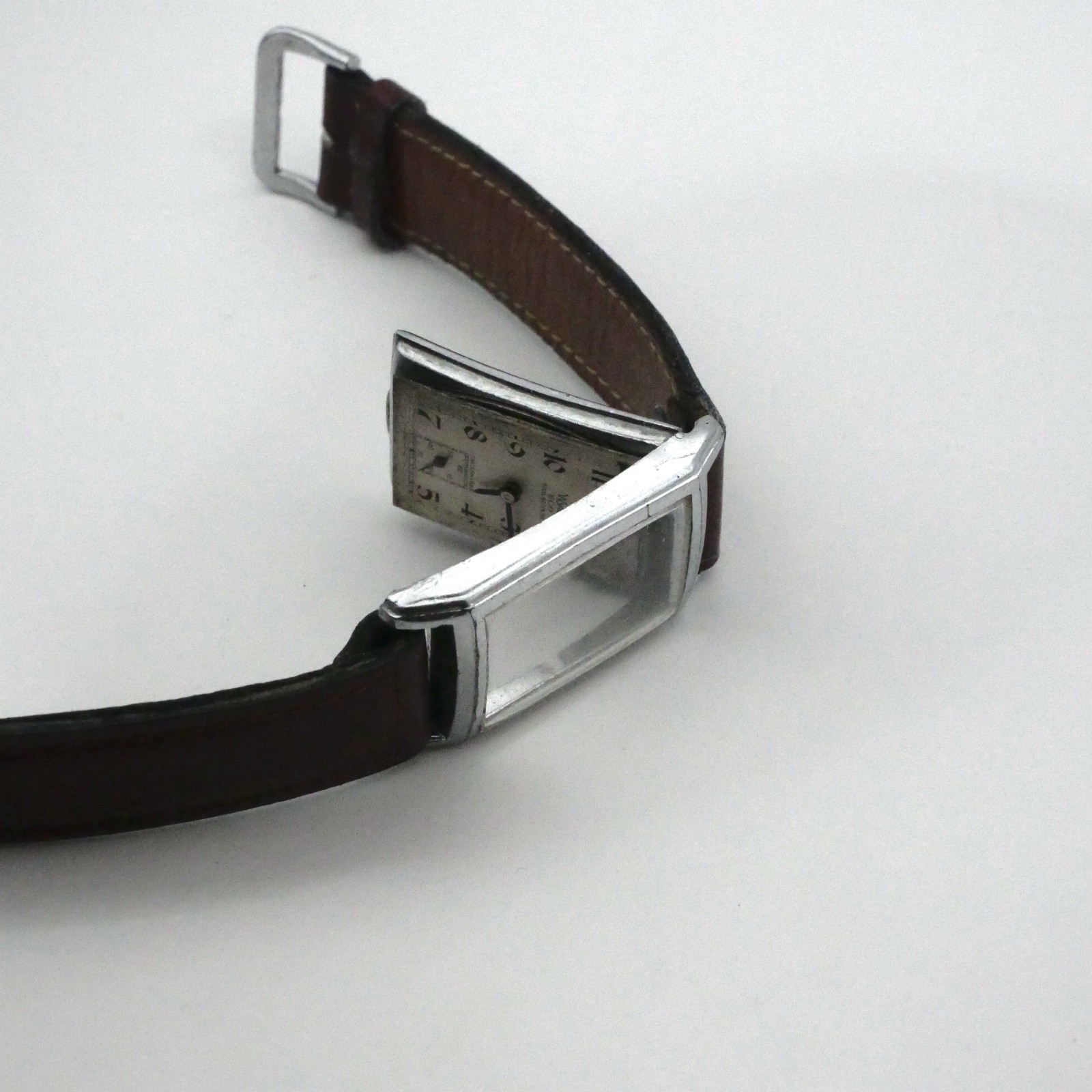 Montre Wyler ECO - Fab Suisse - Boitier chromé rectangle - Bon fonctionnement – Image 9