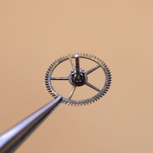 N°200 Roue de centre  - CYMA 032 [NOS] Center wheel
