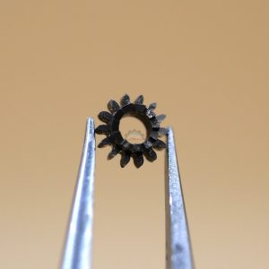 N°410 Pignon de remontoir  - CYMA 234 [NOS] Winding pinion