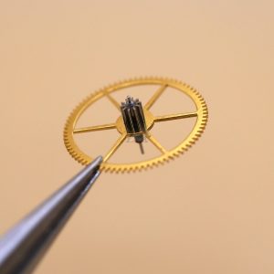 N°220 Roue de seconde  - Zenith 18-28 3P [NOS] Second wheel