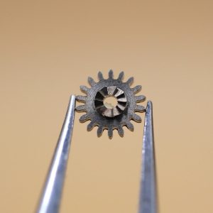 N°410 Pignon de remontoir - JUDEX 200 / MP 10 [NOS] Winding pinion