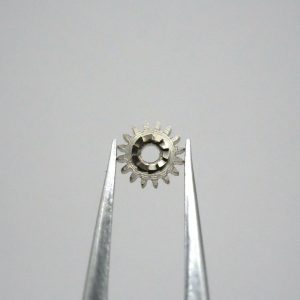 N°410 Pignon de remontoir - FHF 150 [NOS] Winding pinion