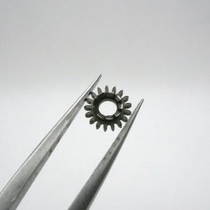 N°410 Pignon de remontoir - ULTRA 41 [NOS] Winding pinion