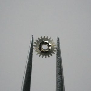N°410 Pignon de remontoir - BUREN 35 [NOS] Winding pinion
