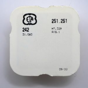 N°242/1 Chaussée HT 329 / Cannon pinion - ETA ESA 251.251 [NOS]
