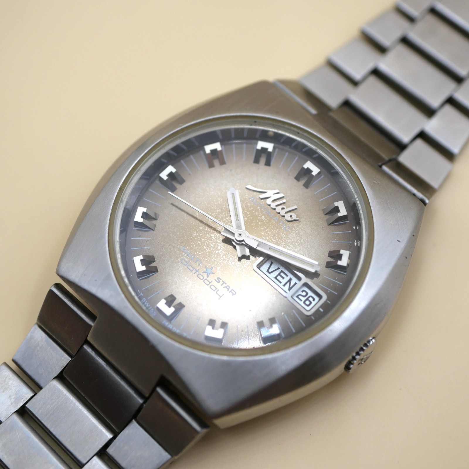 Montre MIDO Multi star Datoday automatic Vintage - Cal. ETA 2790 - Révisée