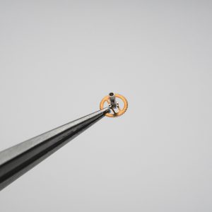 N°242 Chaussée HT 236 / Cannon pinion - ETA ESA 562.101 [NOS]
