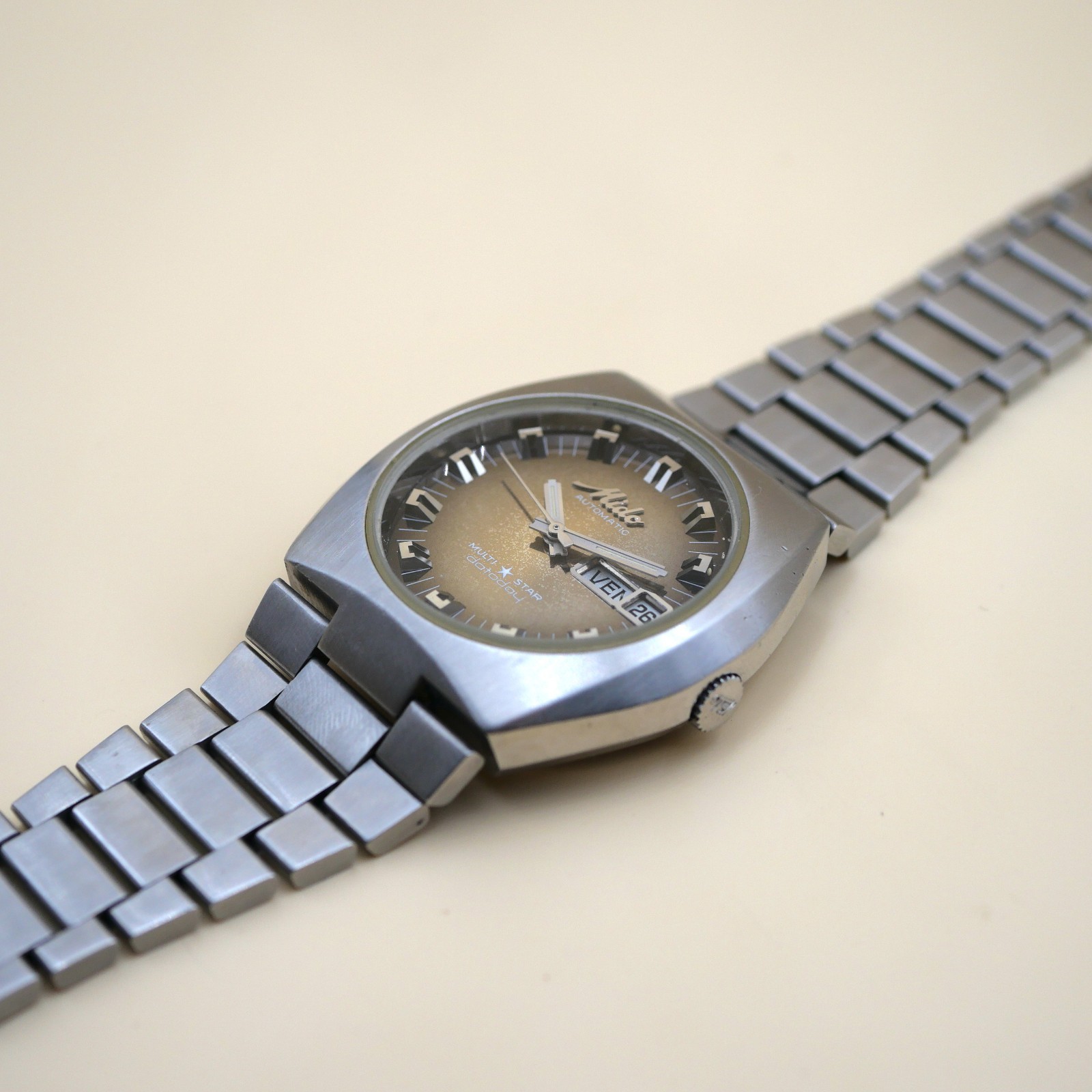 Montre MIDO Multi star Datoday automatic Vintage - Cal. ETA 2790 - Révisée – Image 2