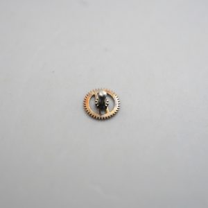 N°242 Chaussée HT 212 / Cannon pinion - ETA ESA F03.111 [NOS]