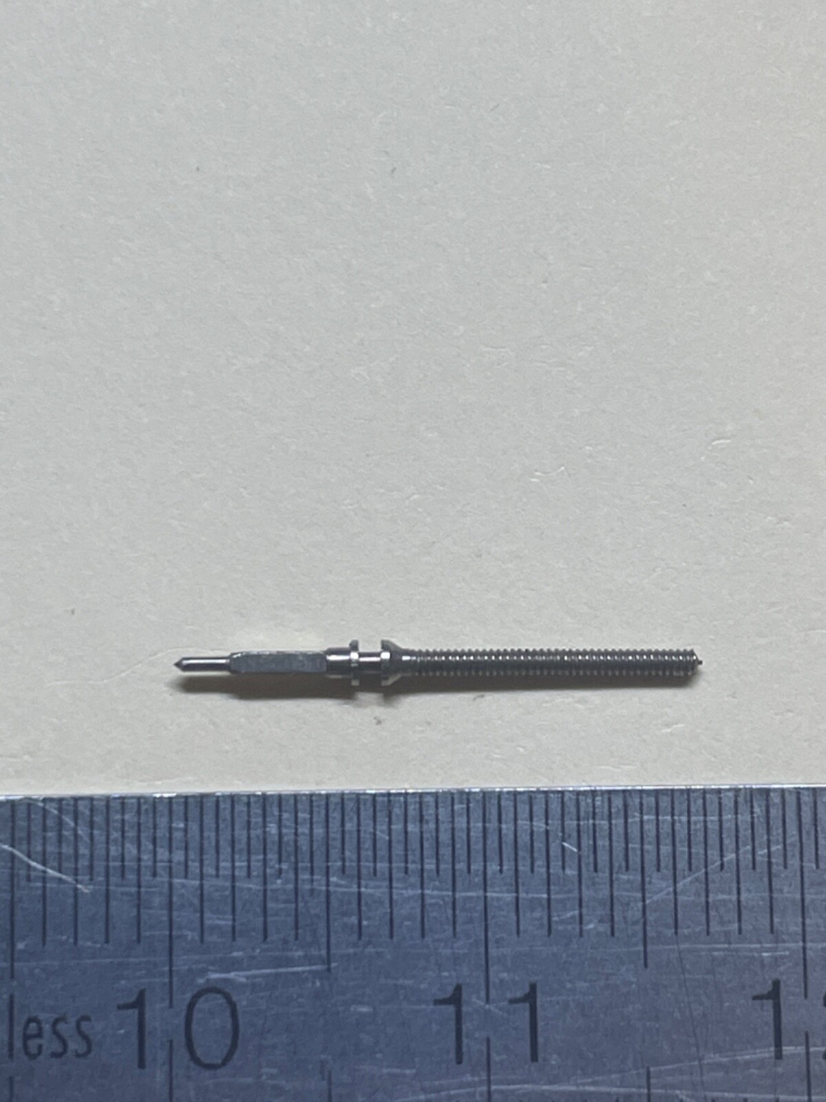 N°401 Tige remontoir - GUB 10 (Winding stem) PIECE HORLOGERIE