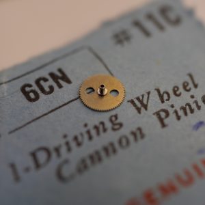 Driving wheel cannon pinion - BULOVA 6CN N°11C [NOS]