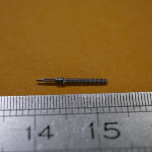 N°401 Tige remontoir - GIRARD-PERREGAUX 73 (5¾" ø0,9) (Winding stem)