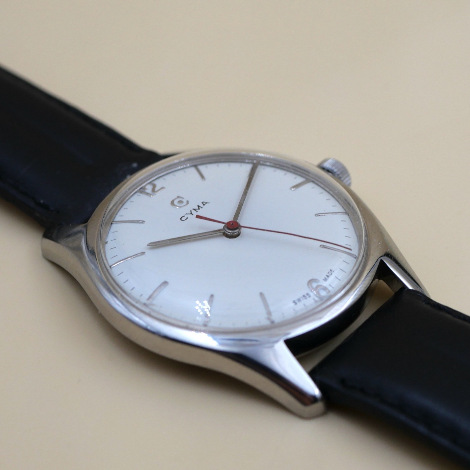 Montre CYMA mécanique Vintage - Cal. R486 - New old stock – Image 3