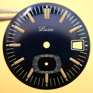 Cadran de montre Bleu CUP 233-66 - LUXE Ø28mm Index Luminova [NOS] Watch Dial