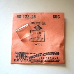 Verre montre SUC RS 122-25 - SWISS - 13x9,7 [NOS] (Watch crystal)