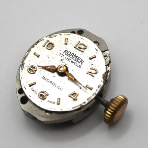 Mouvement pour pièces ROAMER Inconnu 13x15mm - Fonctionne à réviser