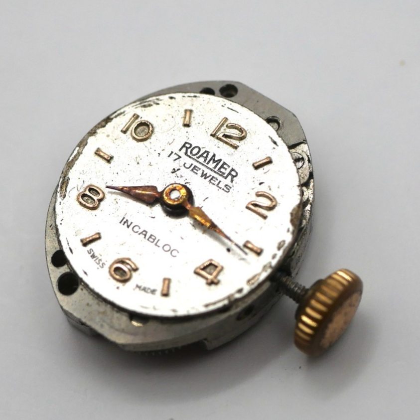 Mouvement pour pièces ROAMER Inconnu 13x15mm - Fonctionne à réviser