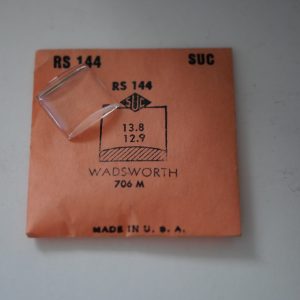 Verre montre SUC RS 144 - WADSWORTH 706M - 13,8x12,9 [NOS] (Watch crystal)