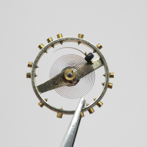 N°721 Balancier de montre DAMA 140 - 9¾" [NOS] Balance Complete