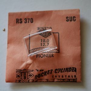 Verre montre SUC RS 370 - PIONEER - 18x12,7 [NOS] (Watch crystal)