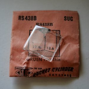 Verre montre SUC RS 438B - GRUEN Veri-Thin - 19,6x18,6 [NOS] (Watch crystal)