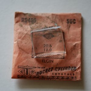 Verre montre SUC RS 495 - ELGIN - 20,6x18 [NOS] (Watch crystal)