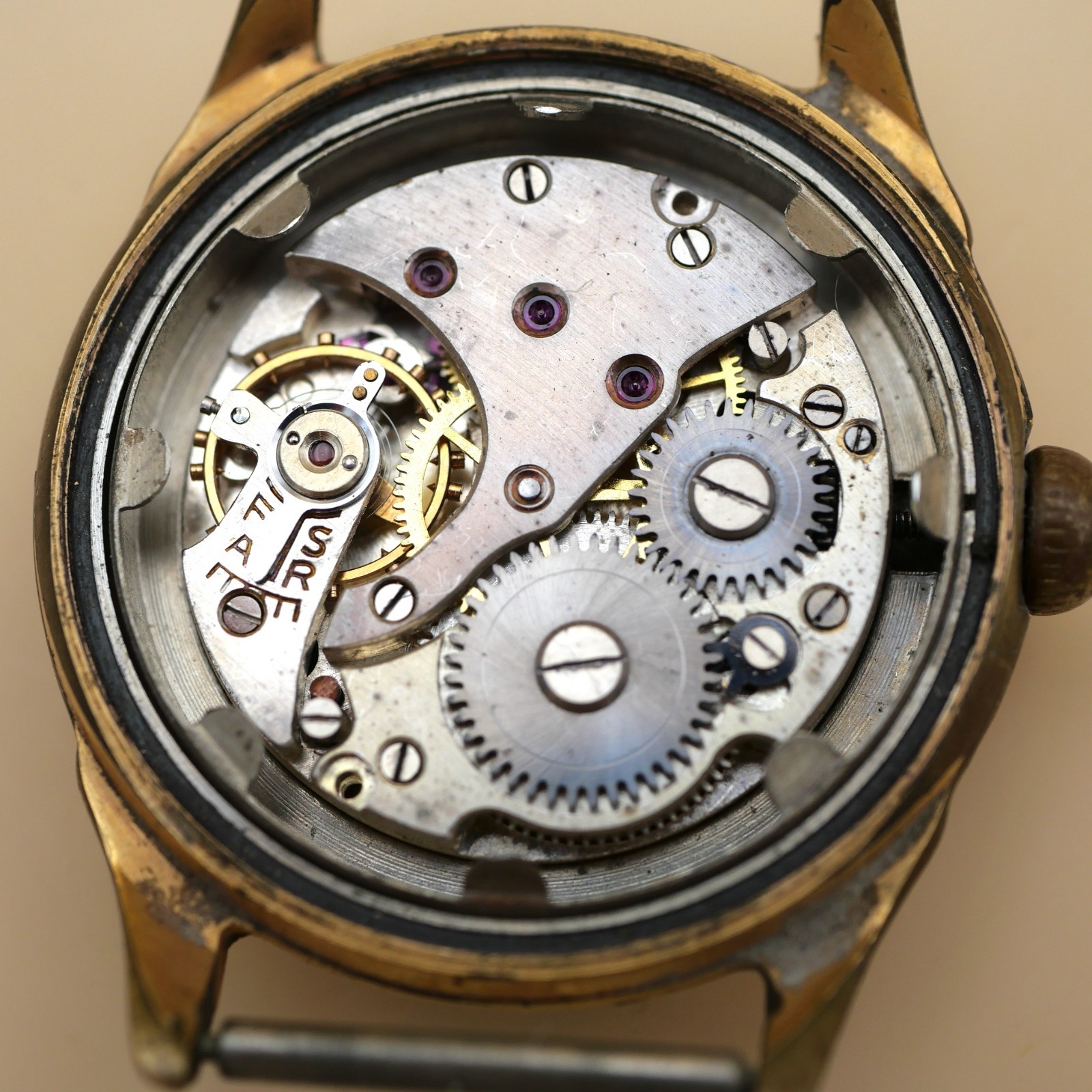 Montre mécanique Morvil Ø32 mm - Ne fonctionne pas, Balancier OK – Image 6