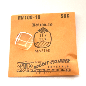 Verre montre SUC RN 100-10 - MASTER 11,7x11,7 [NOS] (Watch crystal)