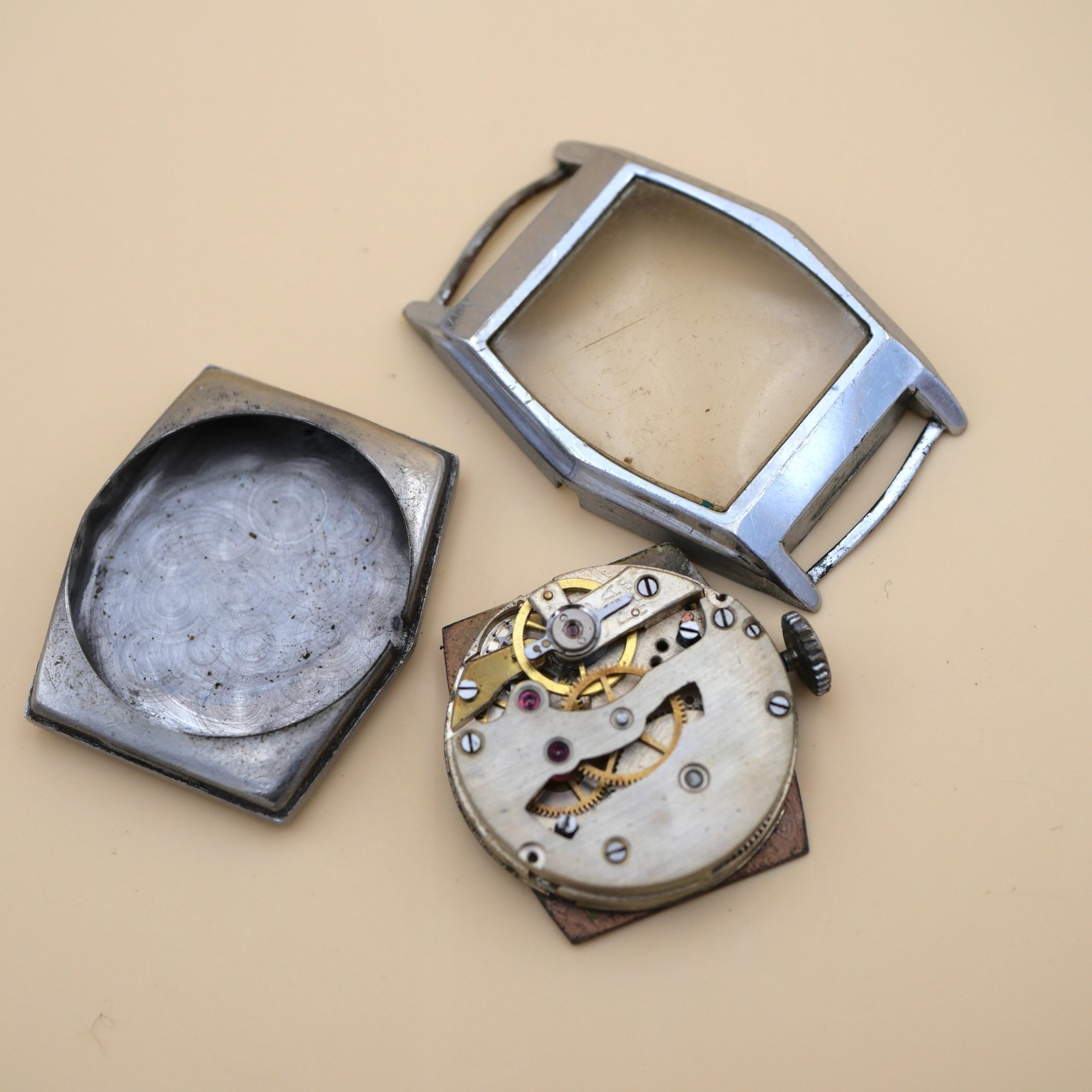 Montre mécanique art deco 25x30 mm - Ne fonctionne pas – Image 3
