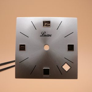 Cadran de montre carré JEJ 26D - LUXE Ø25x25mm Date 4H30 [NOS]