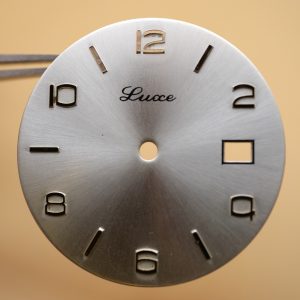 Cadran de montre CUP 233-66 - LUXE Ø30mm [NOS] (Watch dial)