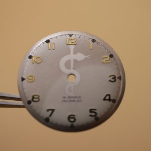 Cadran de montre CUP 233 - Ø28mm [NOS] (Watch dial)