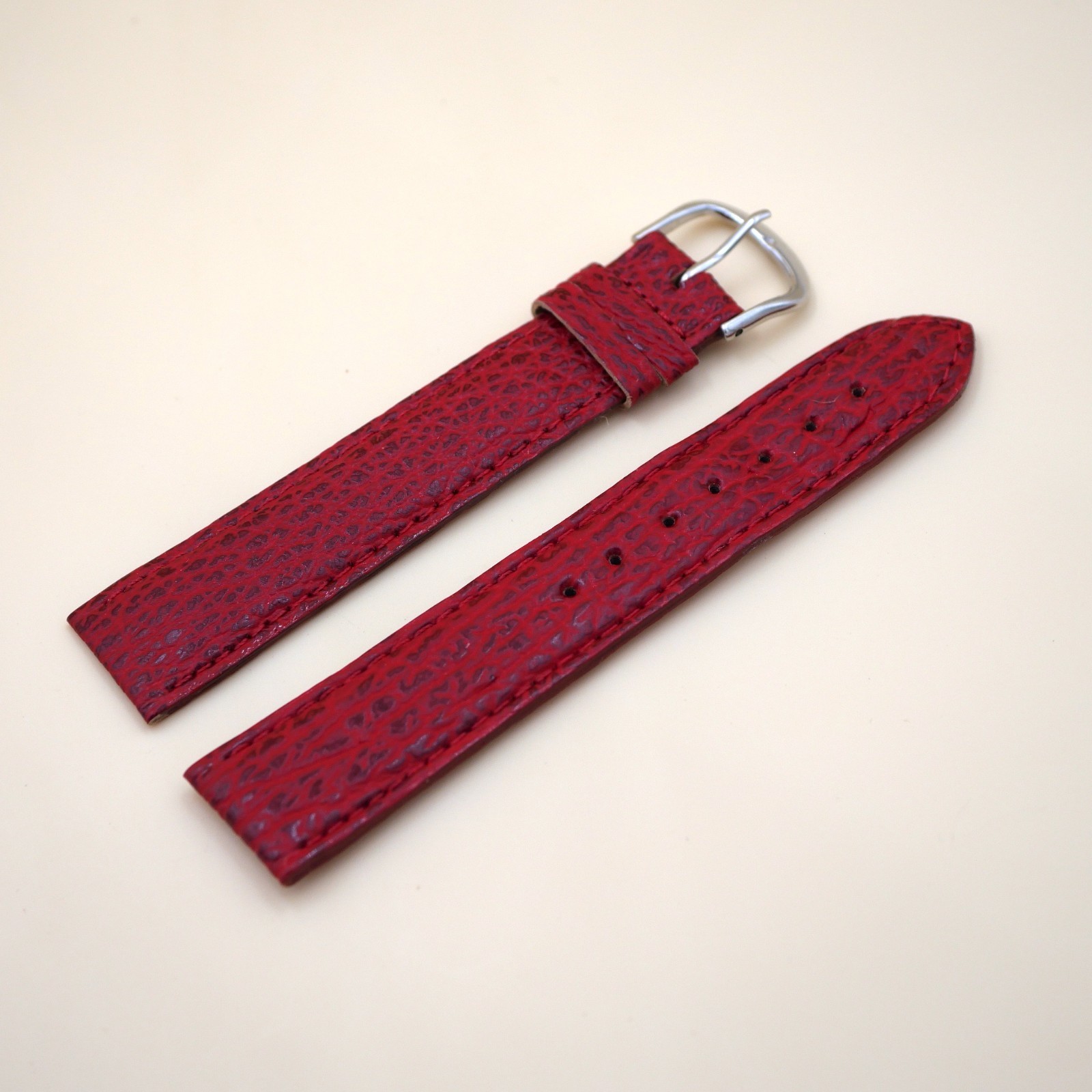 Bracelet en Requin Véritable 20 mm Rouge - Fabriqué en France - Taille XL