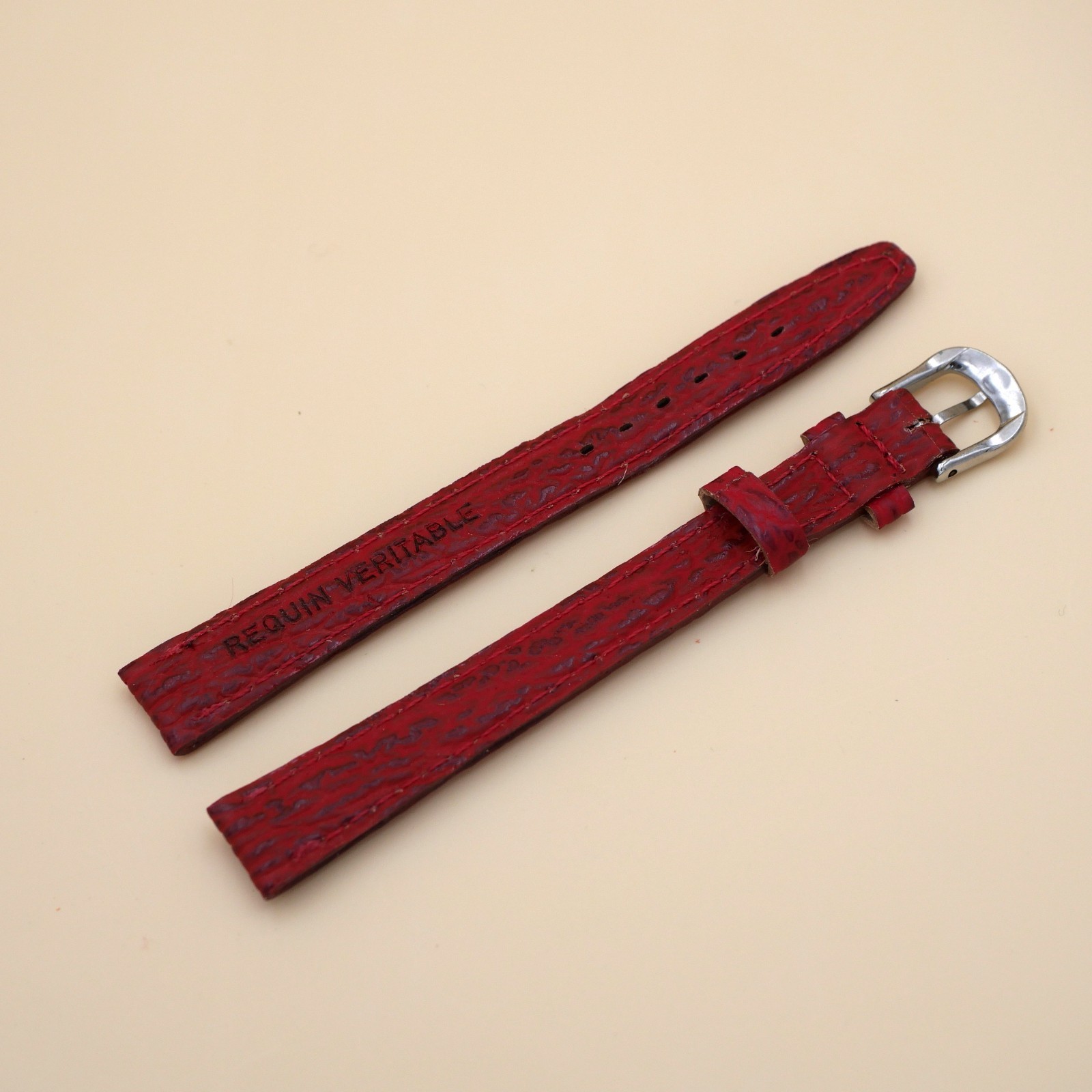 Bracelet en Requin Véritable 12 mm Rouge - Fabriqué en France - Taille XL – Image 2