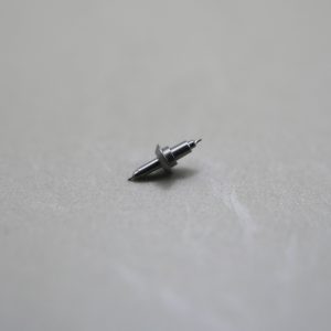 N°724 Axe de balancier - ENICAR 5 10½" [NOS] Balance staff