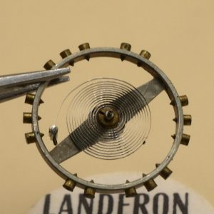 Balancier de montre LANDERON 13¾" 48 [NOS] Balance complete
