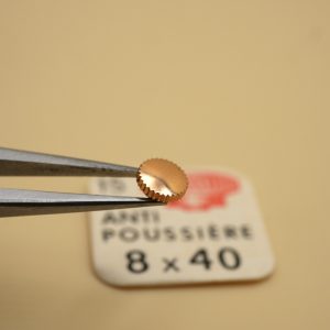Couronne de montre anti poussière Ø40 filetage 0,80 - Plaqué or rose [NOS]