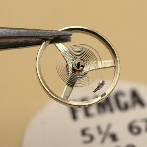N°721 Balancier de montre FEMGA 67 - 21 600 Alt/h Incabloc & normal [NOS]