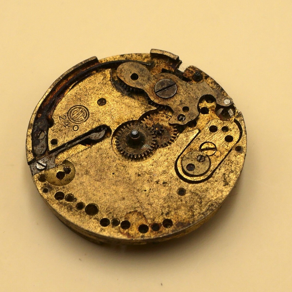 Mouvement pour pièces Cuppilard JC 240 No Balance (watch movement for parts)