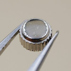 Couronne de montre Ø40 Ht 23 Filetage 0,90 à fleur, Gris métal [NOS] Watch crown