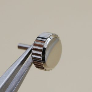 Couronne de montre Ø70 Ht 28 Filetage 0,90 Canon long Ø11, Gris métal [NOS]